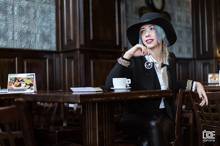 monoclu simona preda