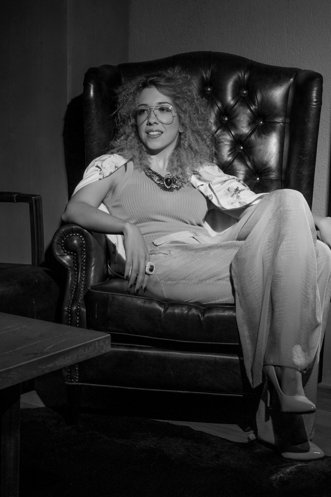 black and white fashion 