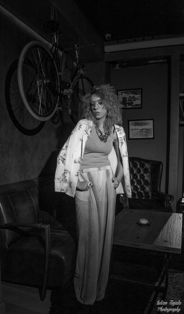 black and white fashion 